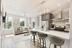 The Magnolia Suite at 124 Spring